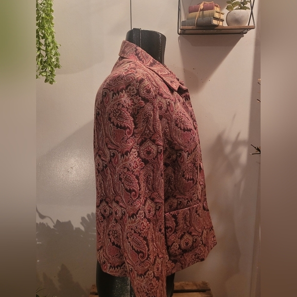 Covington Petites Pink and Brown Jacquard Paisley Blazer 10 - Picture 6 of 7